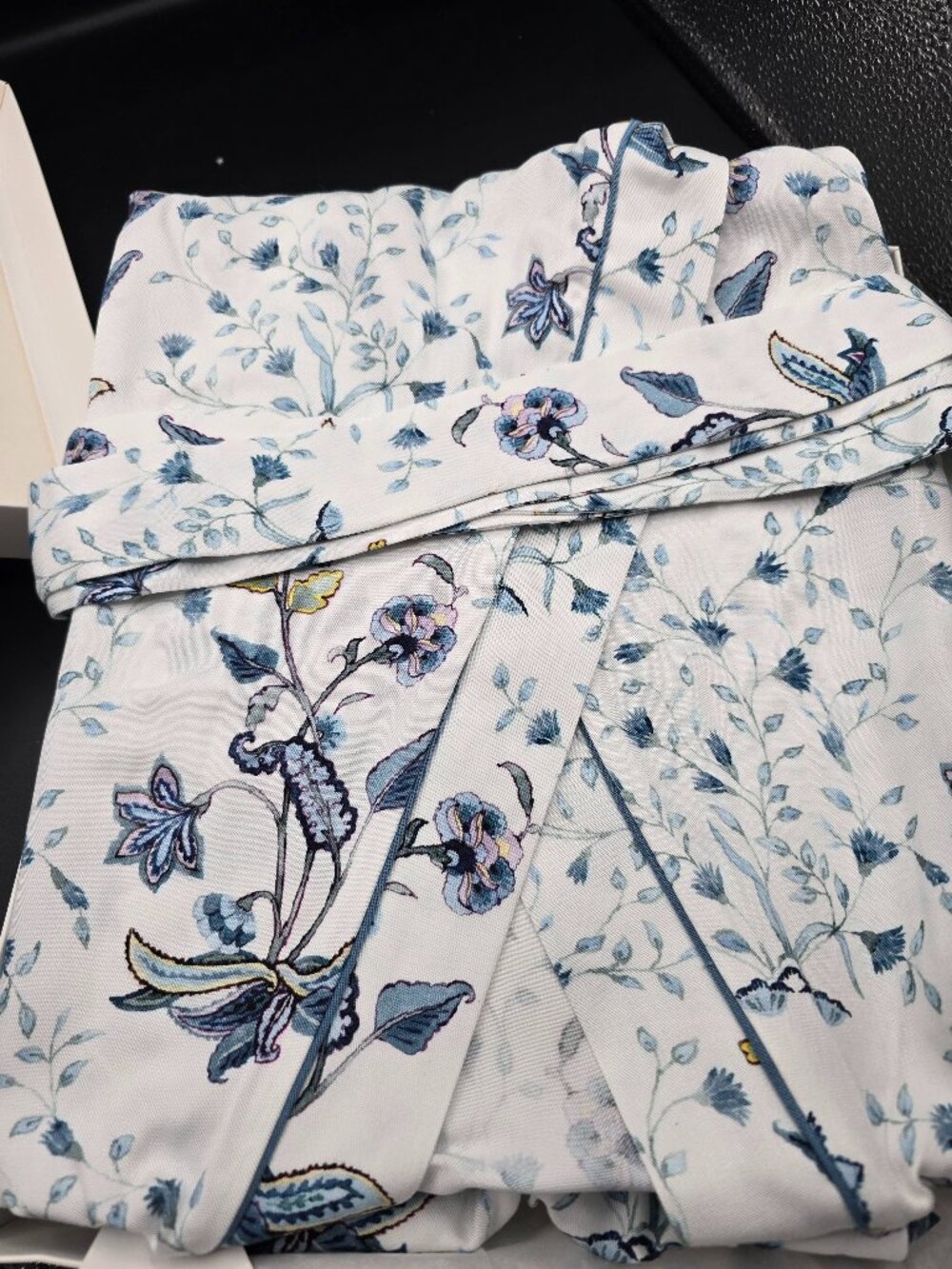 NIB Villa Cotton Fiori Satin Robe XL Luxury Floral Lounge Gift Spa